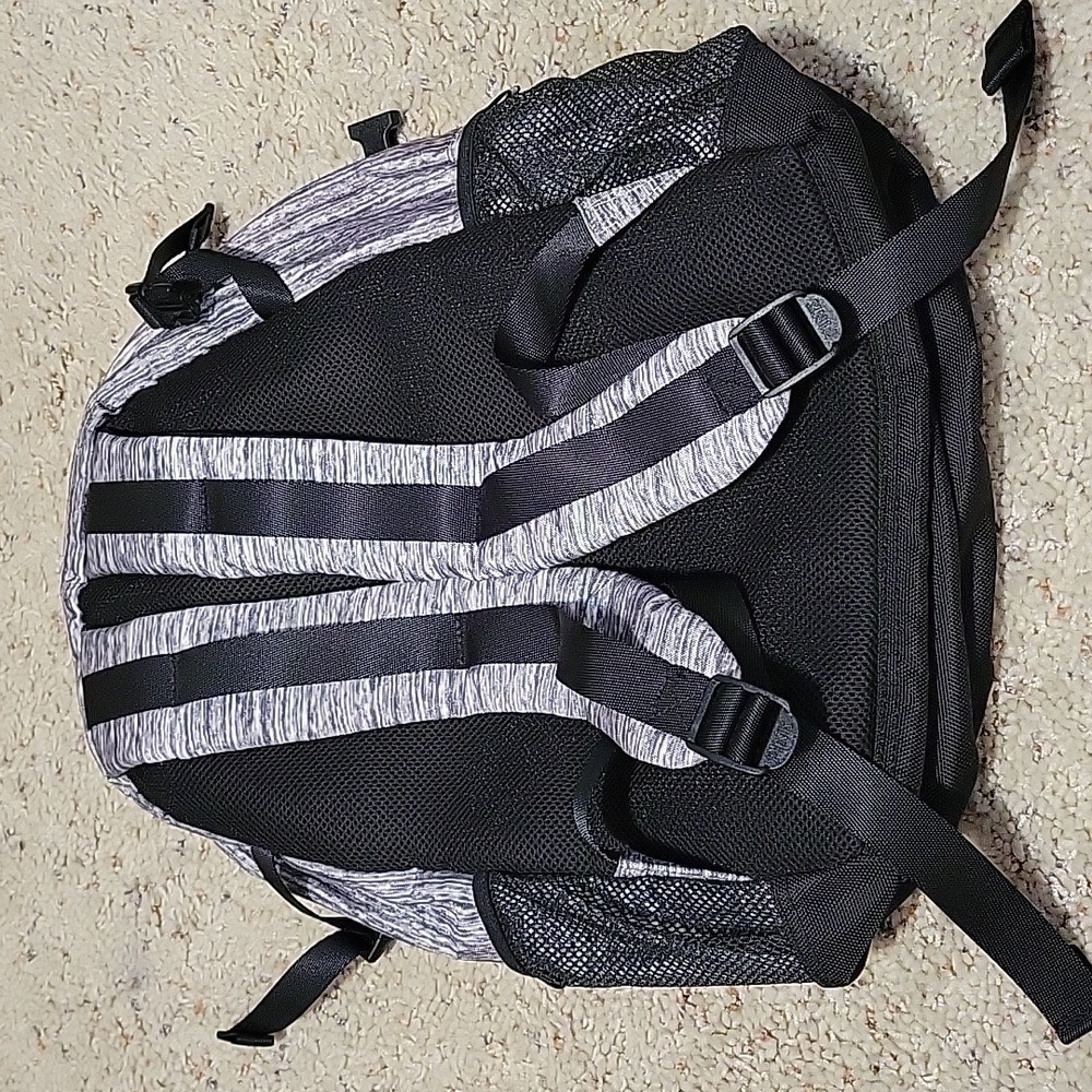 PINK backpack - Picture 2 of 3